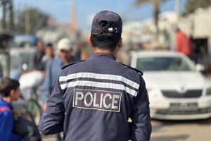 الشرطة المجتمعية بخانيونس تنهي خلافًا ماليًا بقيمة 120 ألف شيكل