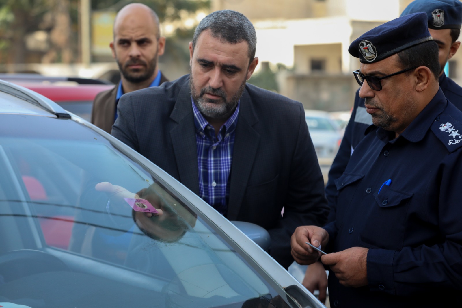 "المواصلات" و"المرور" تشرعان بحملة الفحص الشتوي للمركبات 