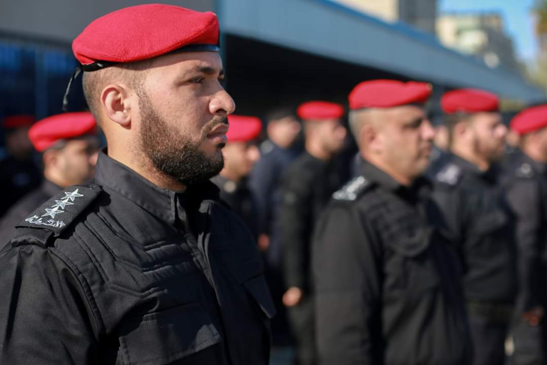 الشرطة تنظم طابور أركان لقواتها في ذكرى "الفرقان"