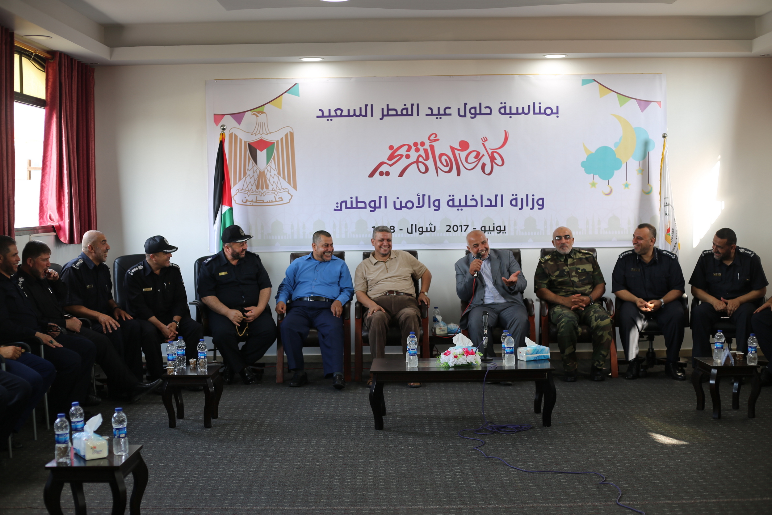 قيادة الداخلية تستقبل معايدة الأجهزة الأمنية والإدارات المركزية