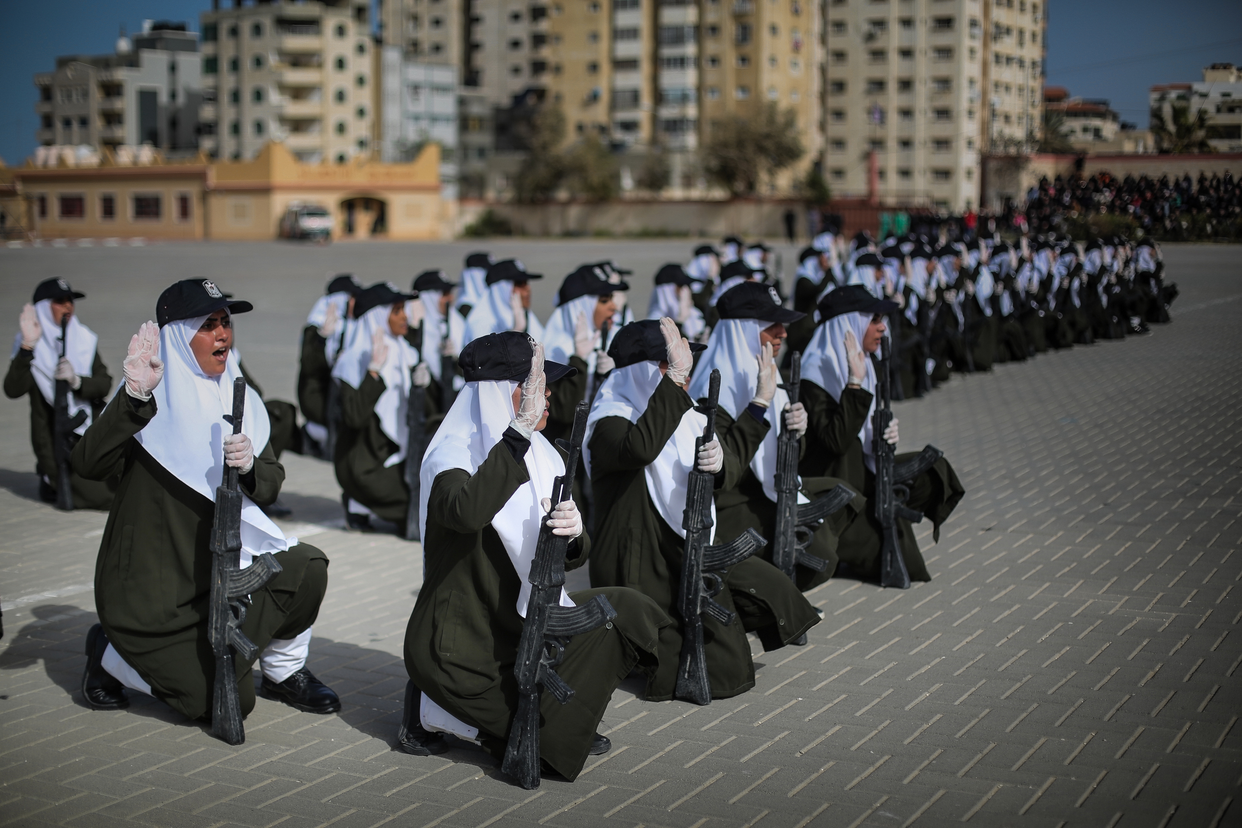 حفل تخريج الدورة التأسيسية الـ (29 نساء) بالمديرية العامة للتدريب