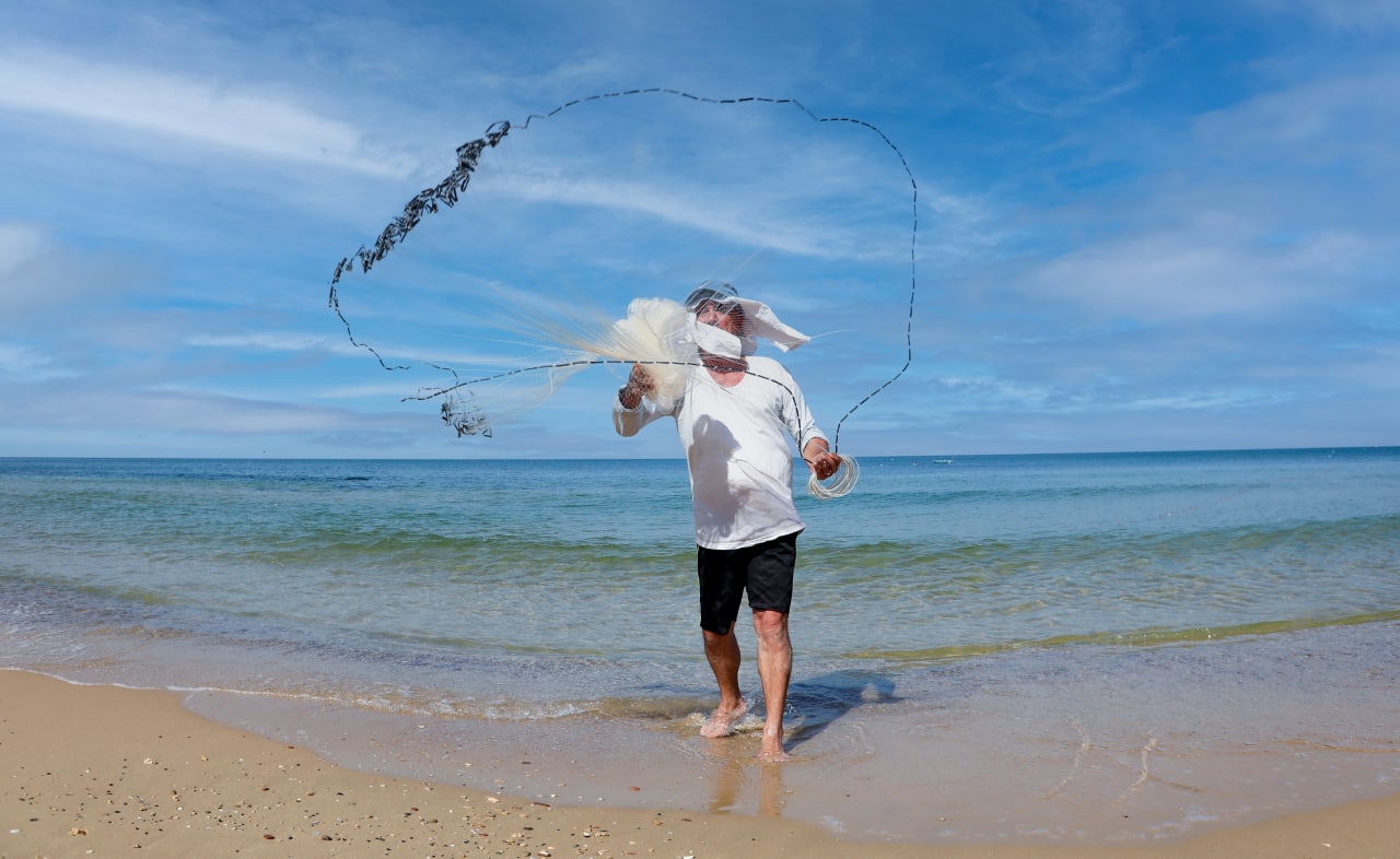 موسم صيد "سلطعون البحر" في غزة