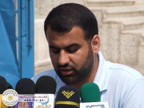 مؤتمر صحفي في الشرطة يكشف عن اغذية فاسدة و مواد مخالفة للمواصفات و معايير الجودة الفلسطينية