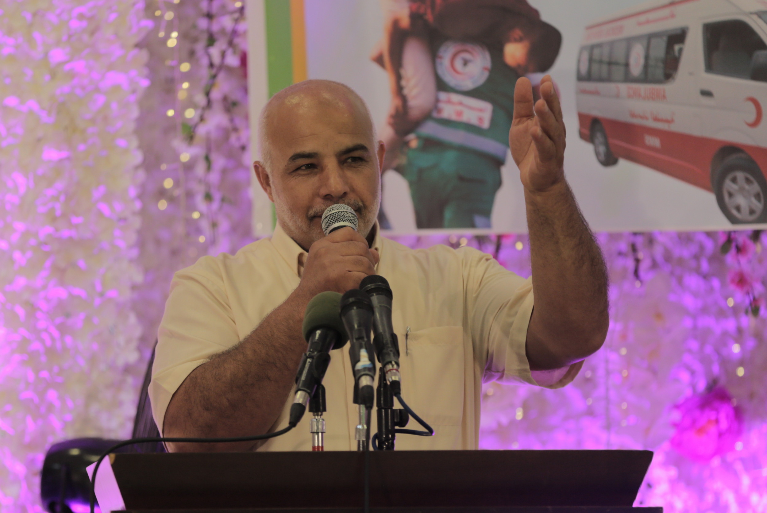 الخدمات الطبية تكرم طواقمها العاملة خلال مسيرات العودة