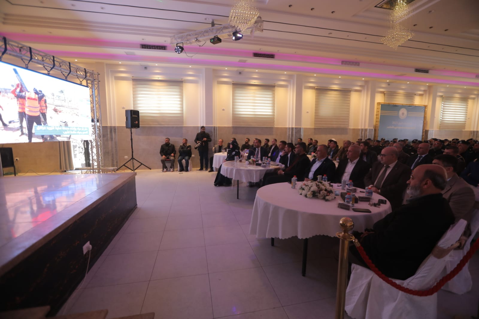 "هيئة المعابر" تُكرّم موظفي معبر رفح البري