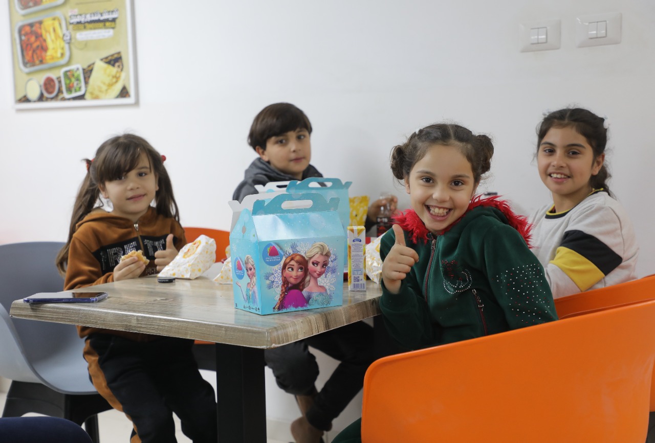 أجواء استقبال المواطنين في غزة للعام الجديد 2023