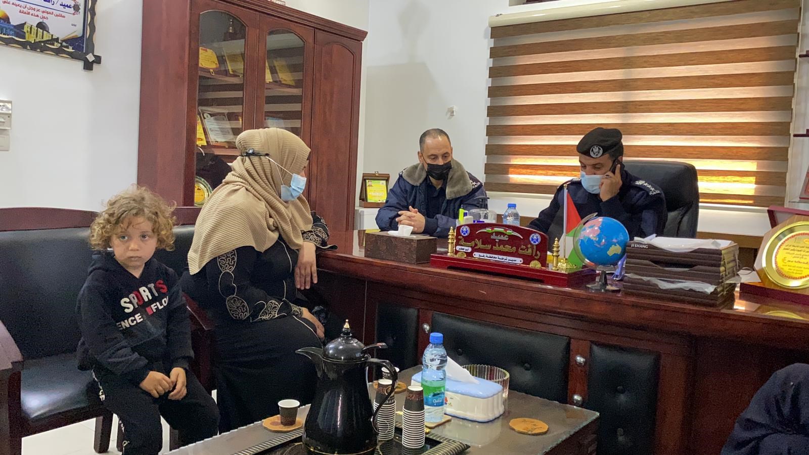 مُدراء شرطة المحافظات يستقبلون المواطنين في مكاتبهم في اليوم الأسبوعي المفتوح