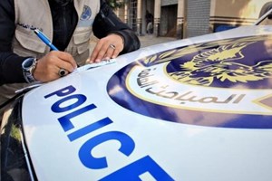 مركز "شرطة غرب خان يونس" ينهي خلافًا ماليًا بقيمة 160 ألف شيكل