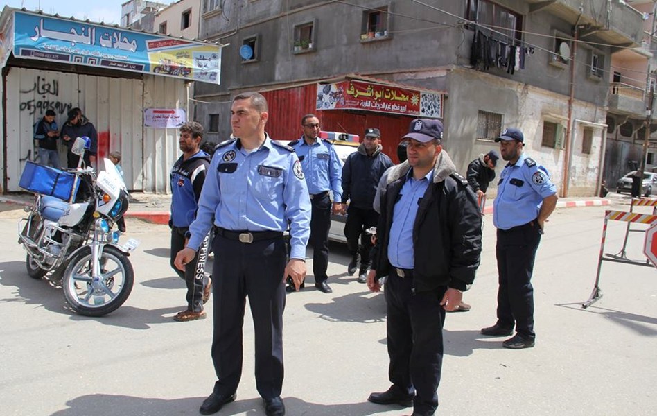 وزارة الداخلية تؤمن وتسهل حركة الجماهير في مسيرات العودة	