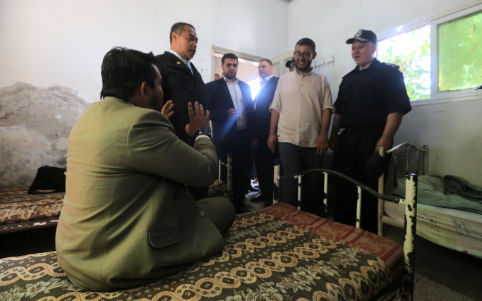 الداخلية تستقبل وفداً ماليزياً