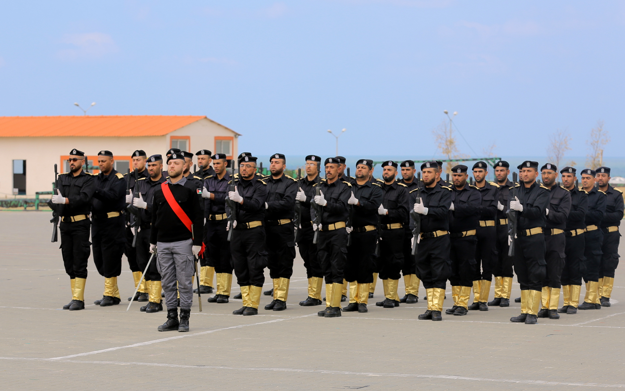 حفل تخريج دورة الخاصة الـ (10) ودورة المستجدين الـ (31) بالمديرية العامة للتدريب