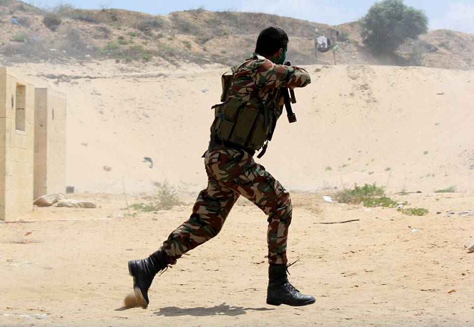 تدريبات دورة قادة السرايا الرابعة بقوات الأمن الوطني