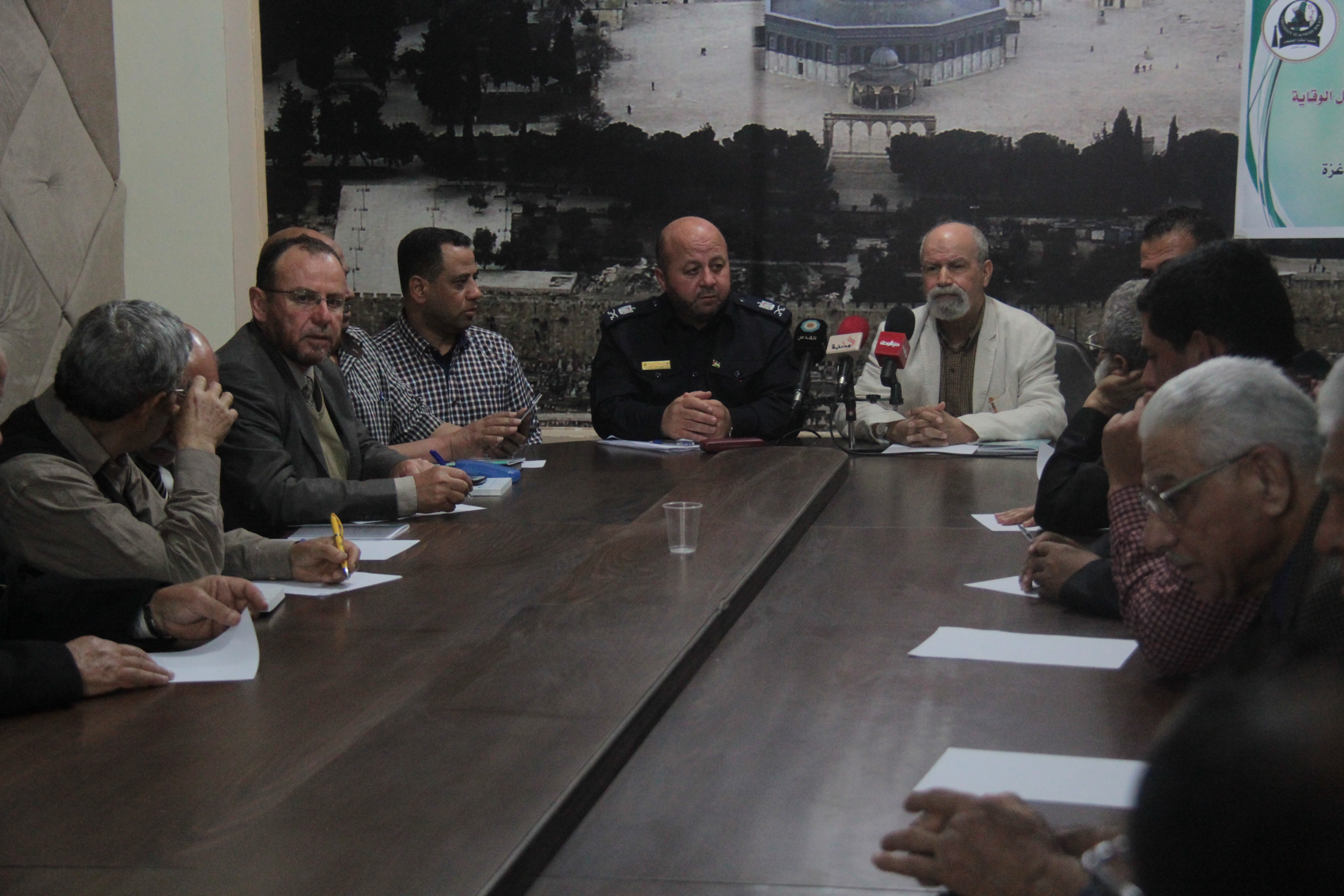 لقاء قائد الشرطة اللواء تيسير البطش مع جمعية أساتذة الجامعات