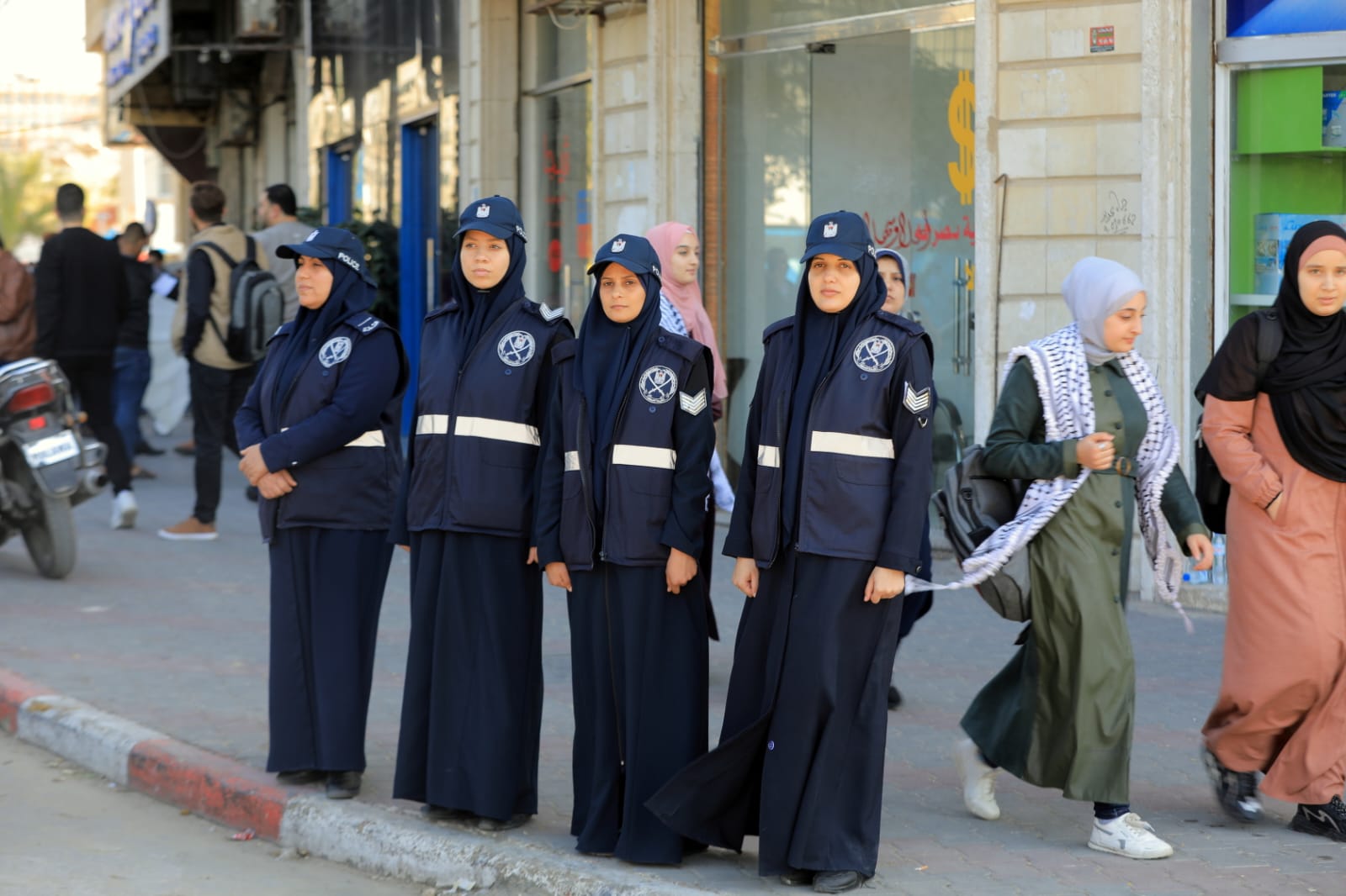 أجهزة "الداخلية" تؤمن مهرجان إحيـاء ذكرى رحيل الرئيس "عرفات