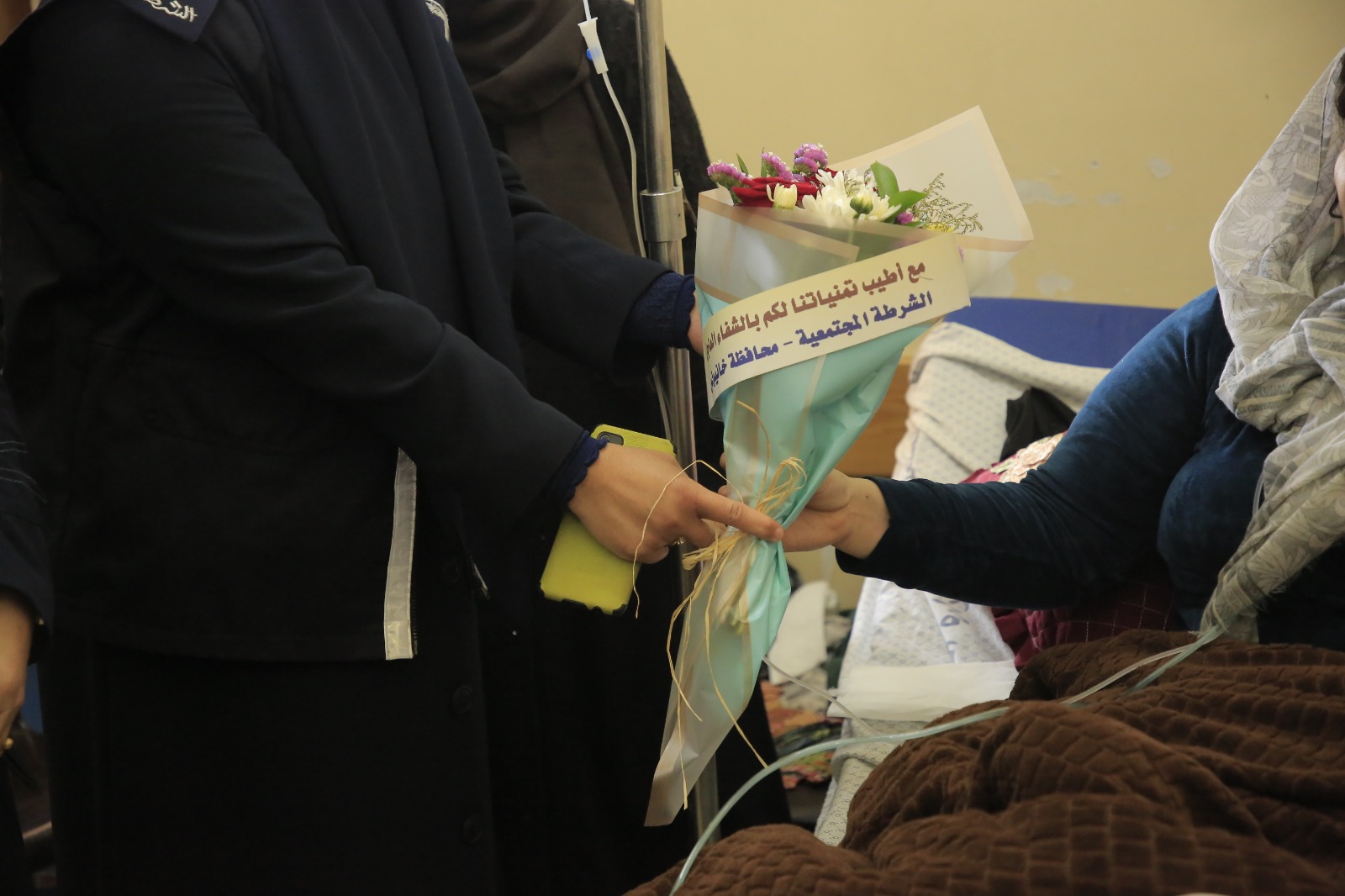 دائرة الشرطة المجتمعية تتفقد بيوت شهداء وجـرحى العـدوان الإسـرائيلي