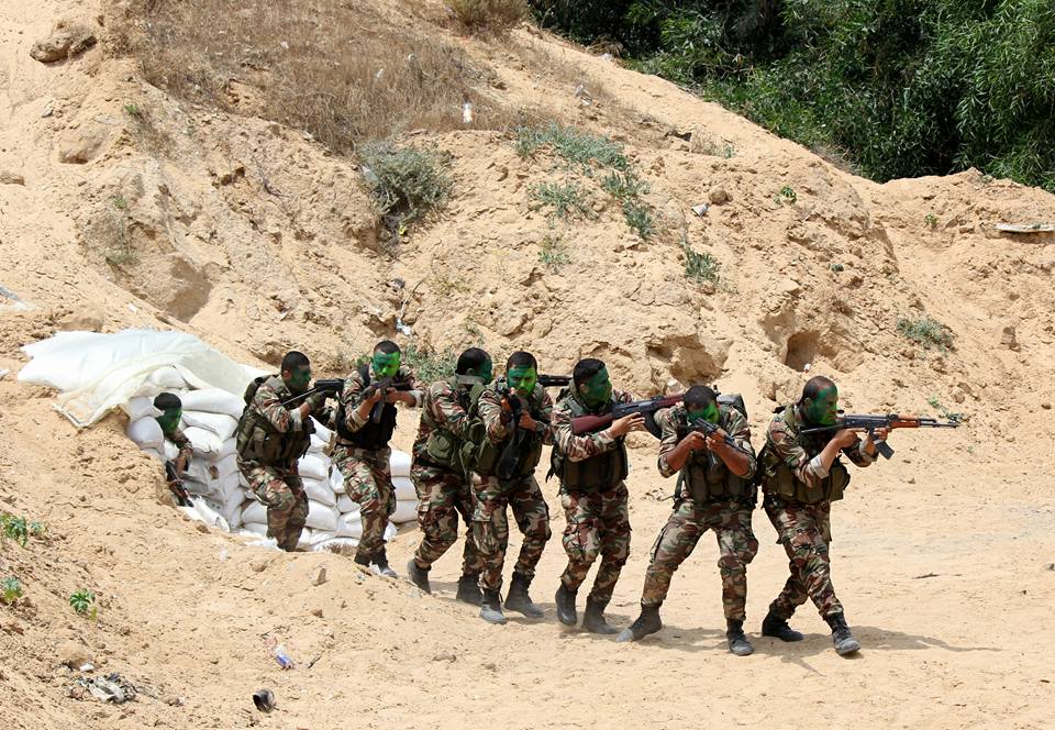 تدريبات دورة قادة السرايا الرابعة بقوات الأمن الوطني