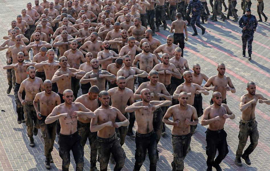 تدريبات "فتح الميدان" لدورة المستجدين الألف في مديرية التدريب