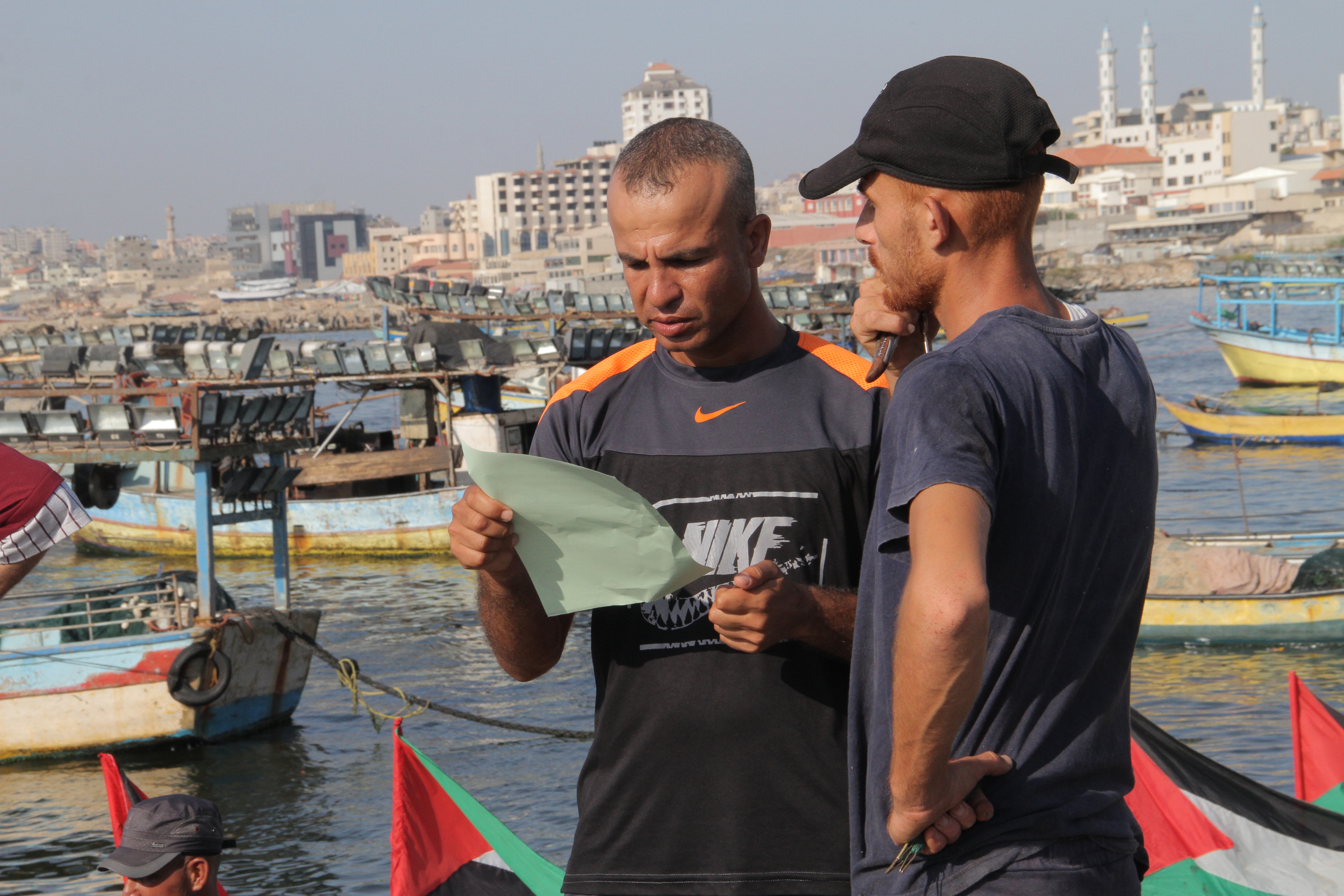 الحملة التوعية للمصطافين من ضربات الشمس ولسعات القناديل