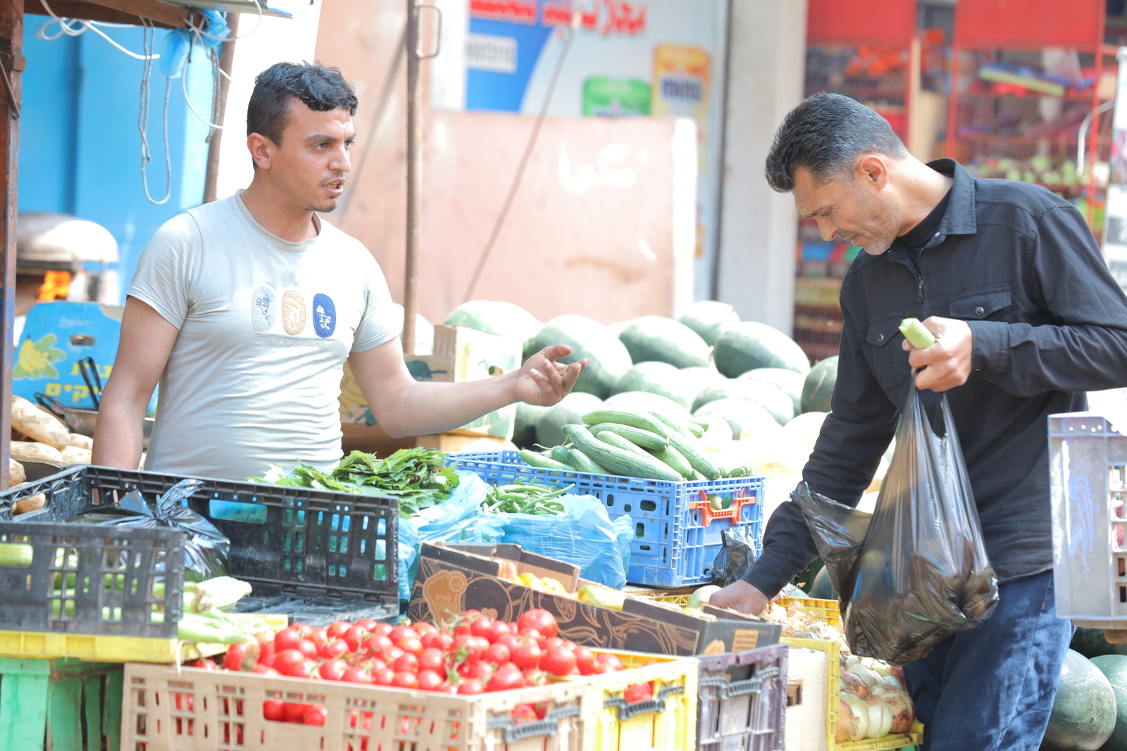سير الحياة اليومية واستقرار الجبهة الداخلية في غزة في اليوم الرابع للعدوان الإسرائيلي