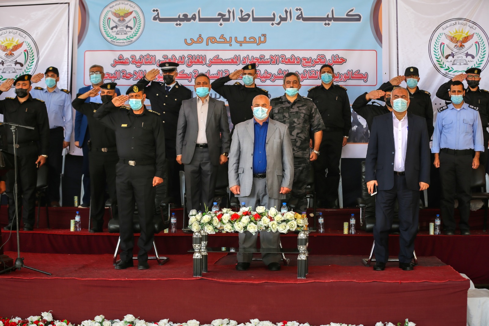 كلية الرباط تُخرج المخيم المغلق لدورة الطلاب المستجدين 