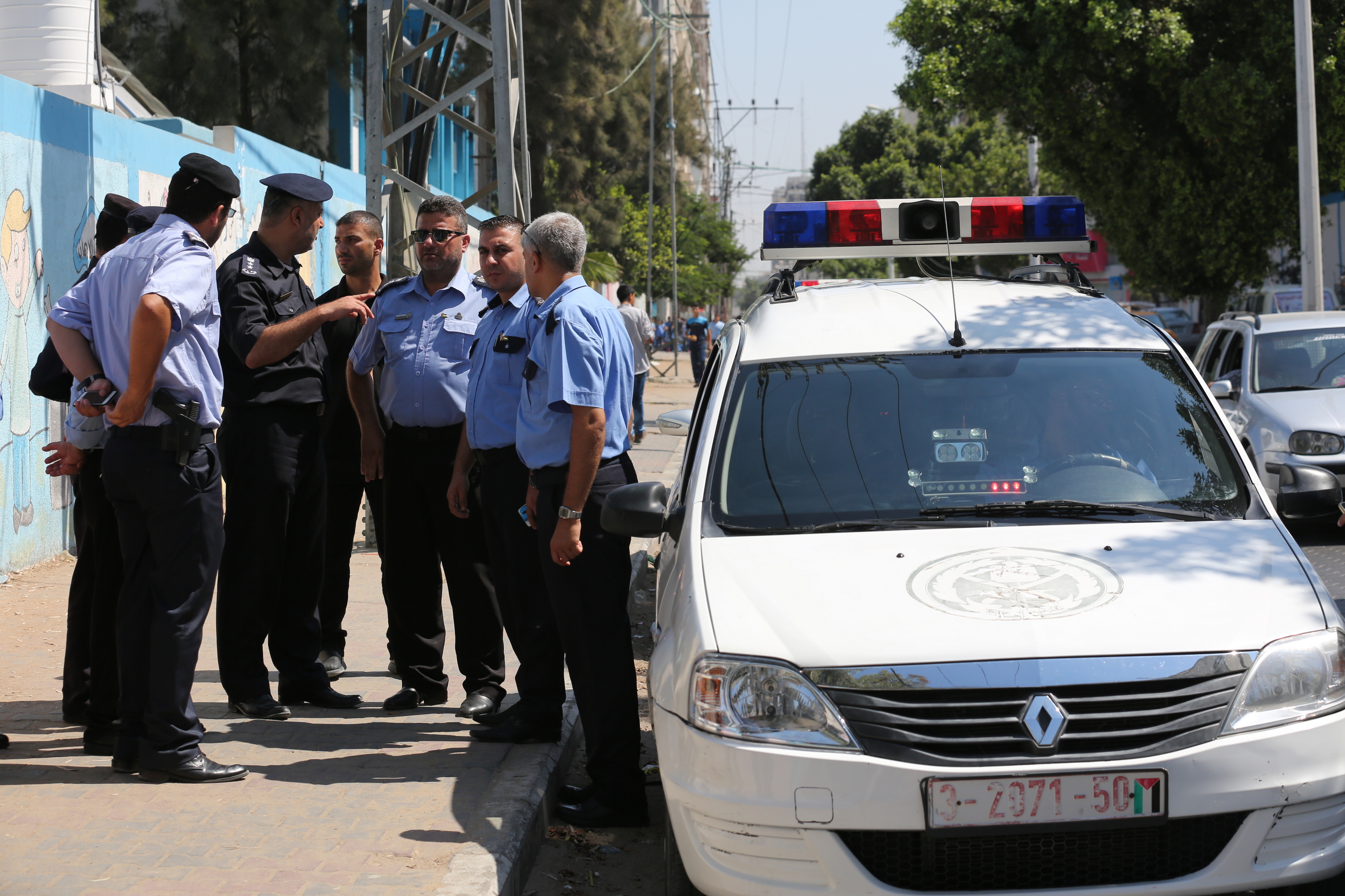 انتشار شرطة المرور مع بداية العام الدراسي الجديد