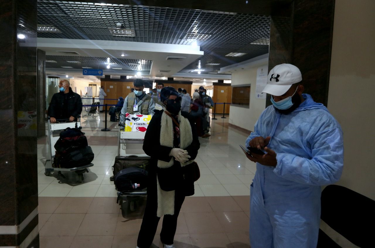 حركة معبر رفح البري خلال أيام فتحه استثنائيًا لمدة أربعة أيام في الاتجاهين