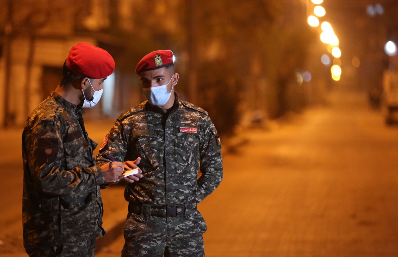 الإغلاق الكامـل بـغزة "الجمعة والسبت" يتواصل للأسبوع الرابع