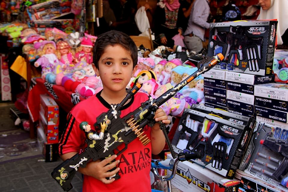 هذه غزة.. عشية عيد الفطر السعيد