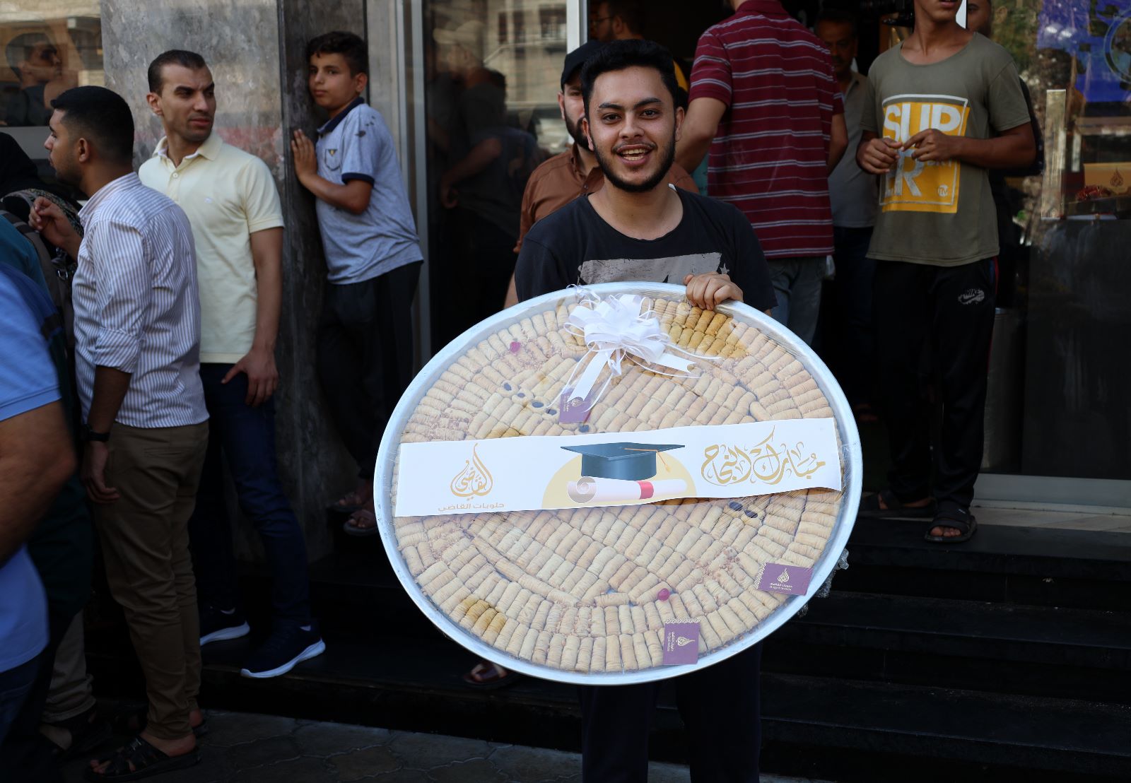 أجواء احتفال المواطنين في قطاع غزة بنتائج الثانوية العامة