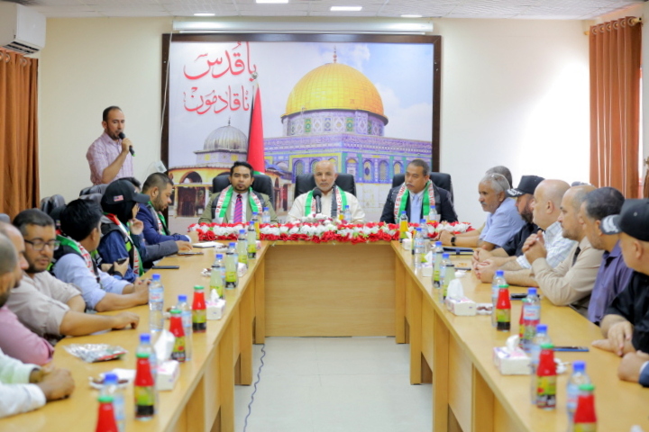 الداخلية تستقبل وفداً ماليزياً