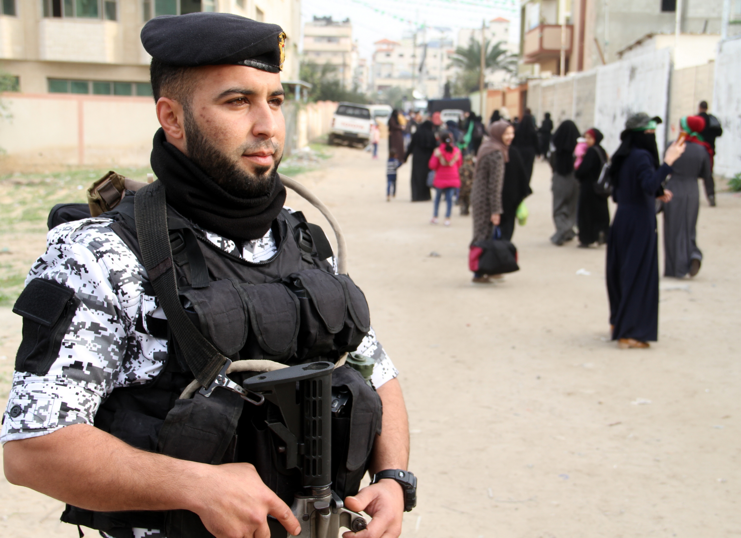 تأمين مهرجان انطلاقة حركة حماس في ساحة الكتيبة بغزة