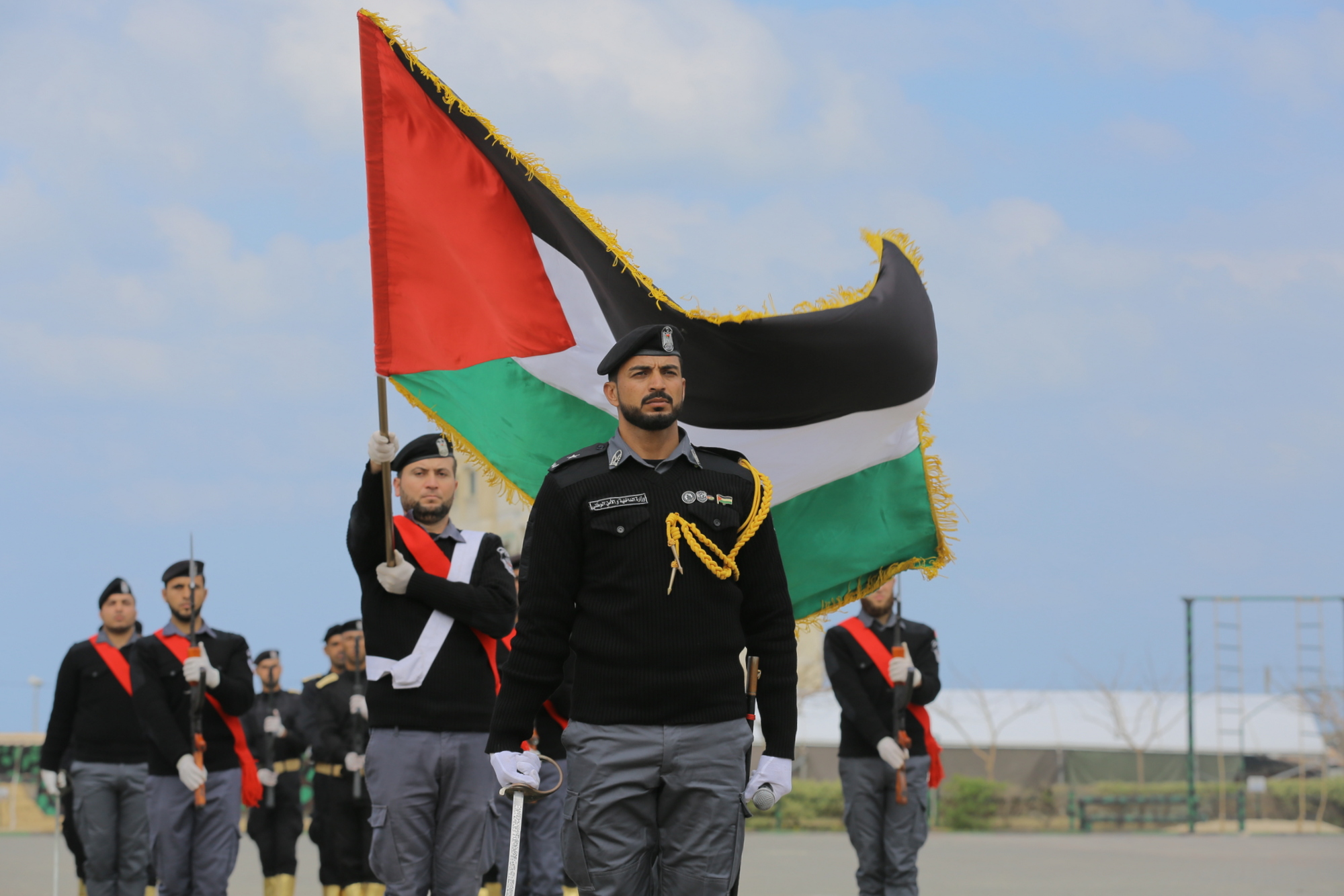 حفل تخريج دورة الخاصة الـ (10) ودورة المستجدين الـ (31) بالمديرية العامة للتدريب