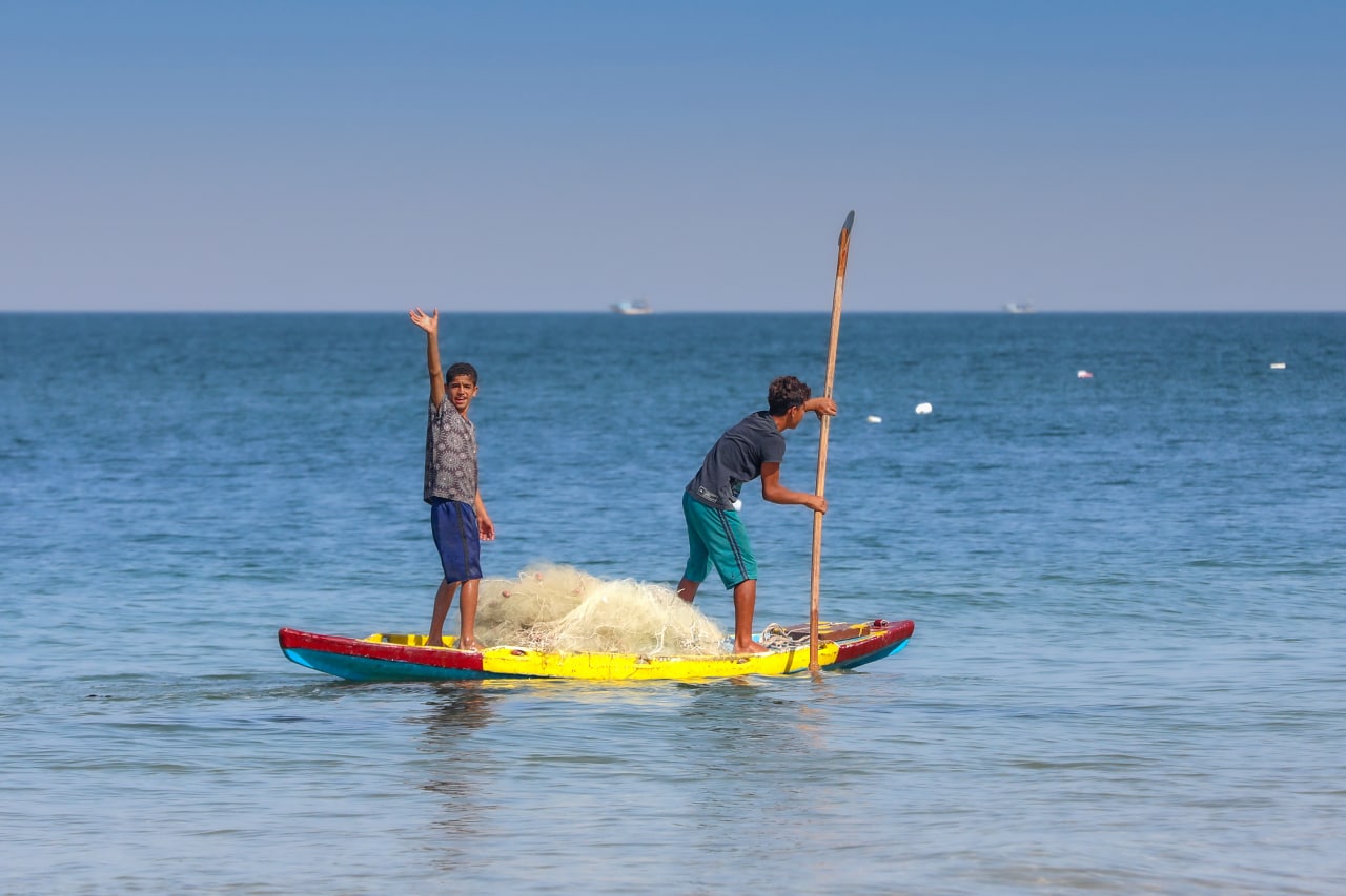 موسم صيد "سلطعون البحر" في غزة