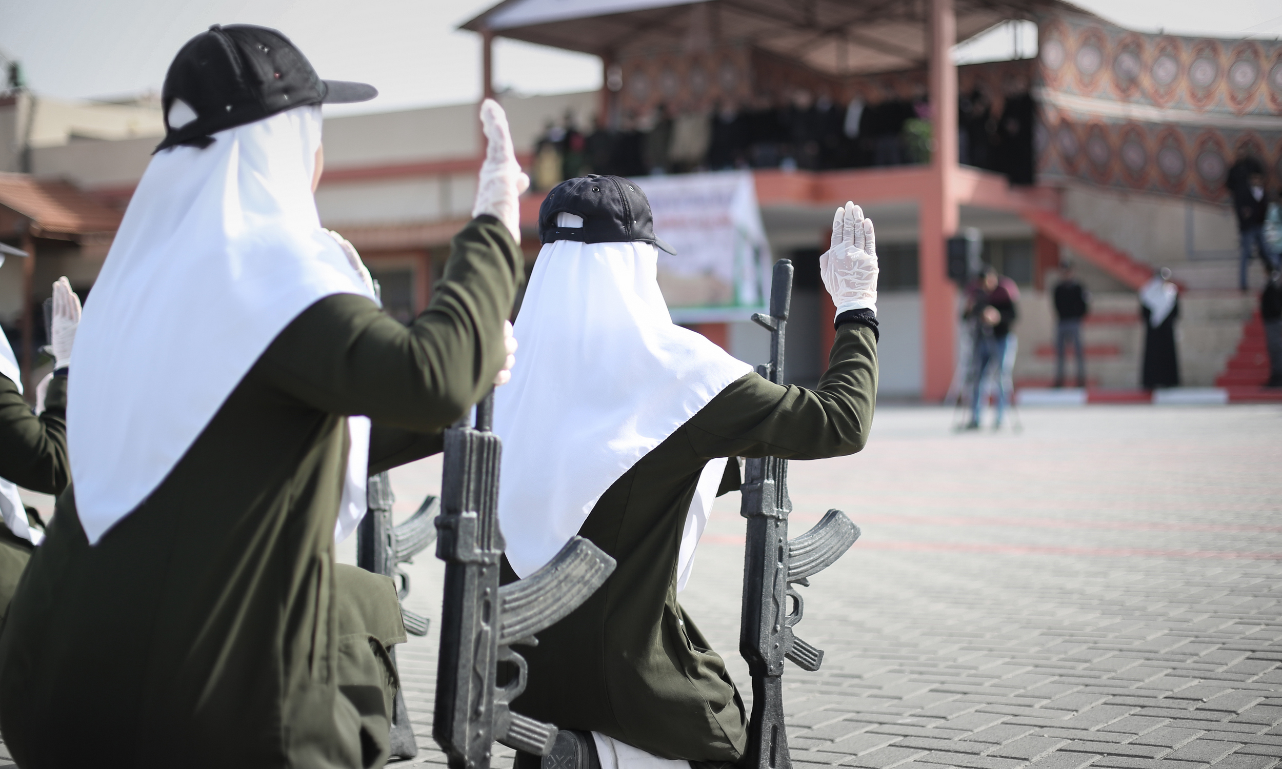 حفل تخريج الدورة التأسيسية الـ (29 نساء) بالمديرية العامة للتدريب