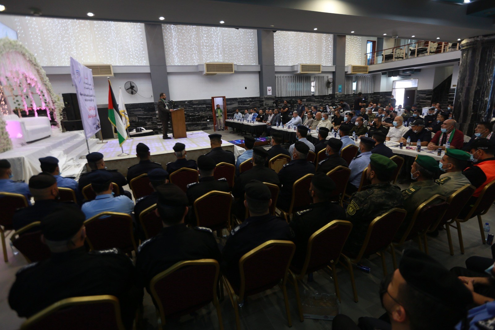 "العمل الحكومي" و"الداخلية تكرمان الفائزين بمبادرة "التميز في تقديم الخدمات"