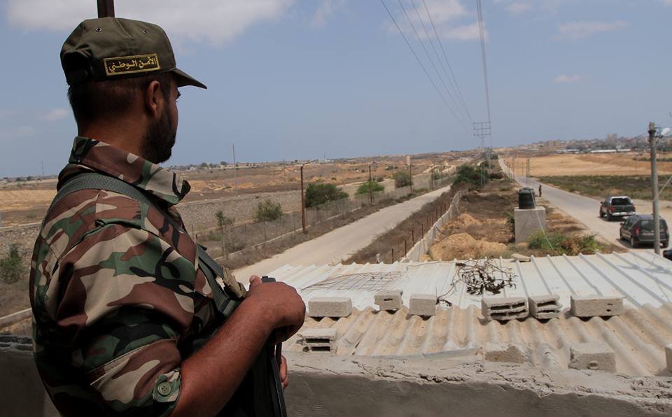 قيادتا حماس واللجنة الإدارية تتفقدان الحدود الجنوبية