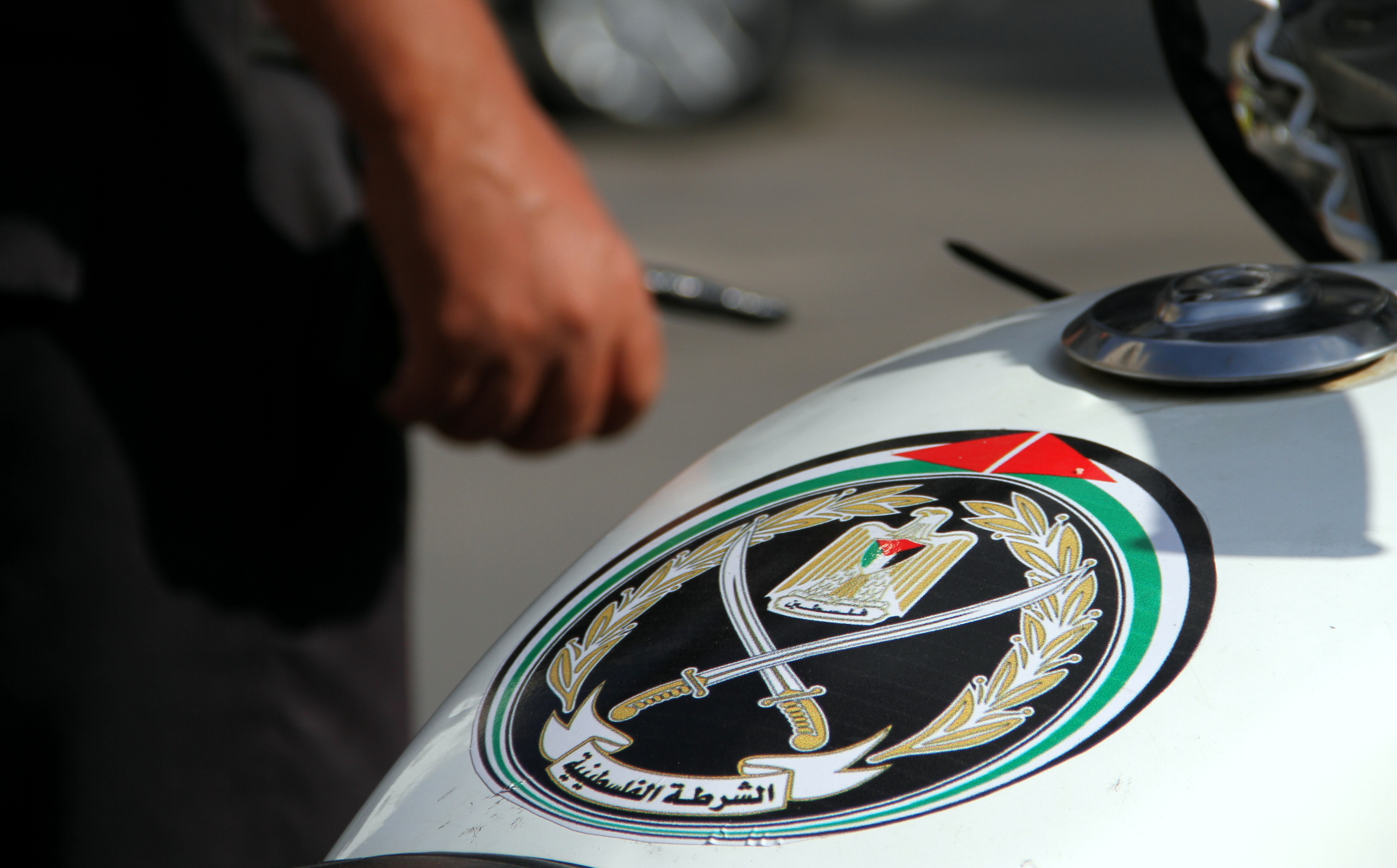 الأجهزة الأمنية تؤمن جولة رئيس الوزراء في غزة