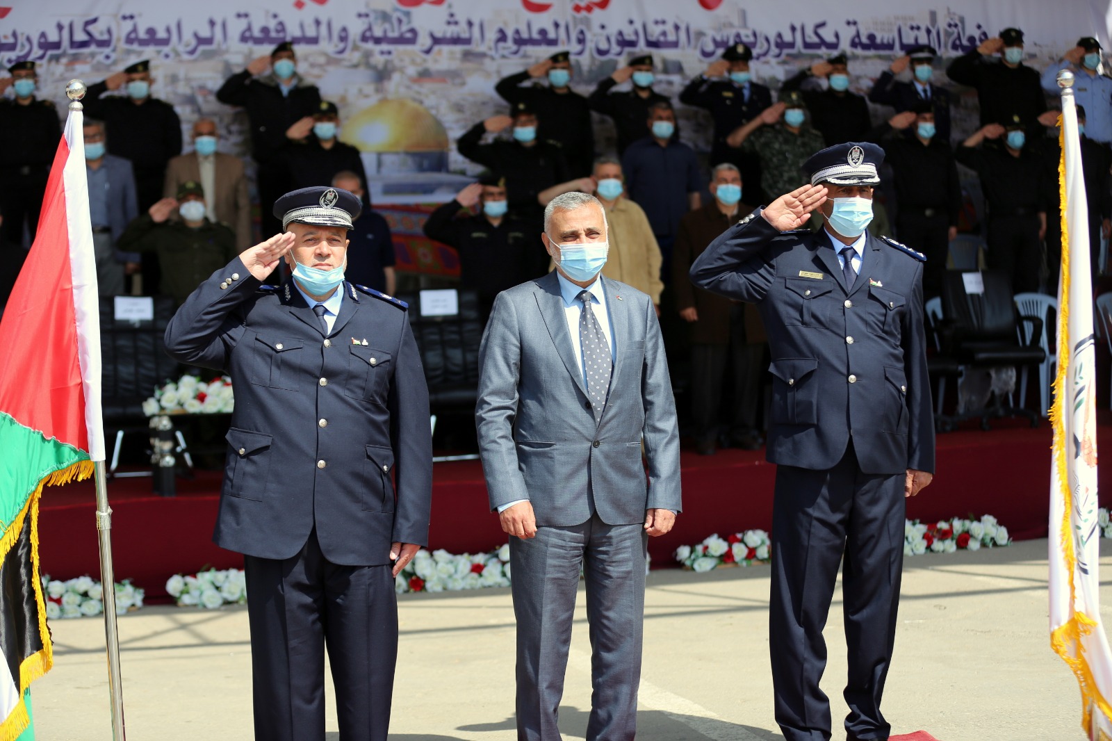 صور.. كلية "الرباط" تُخرج الدفعة التاسعة بكالوريوس "العلوم الشرطية"