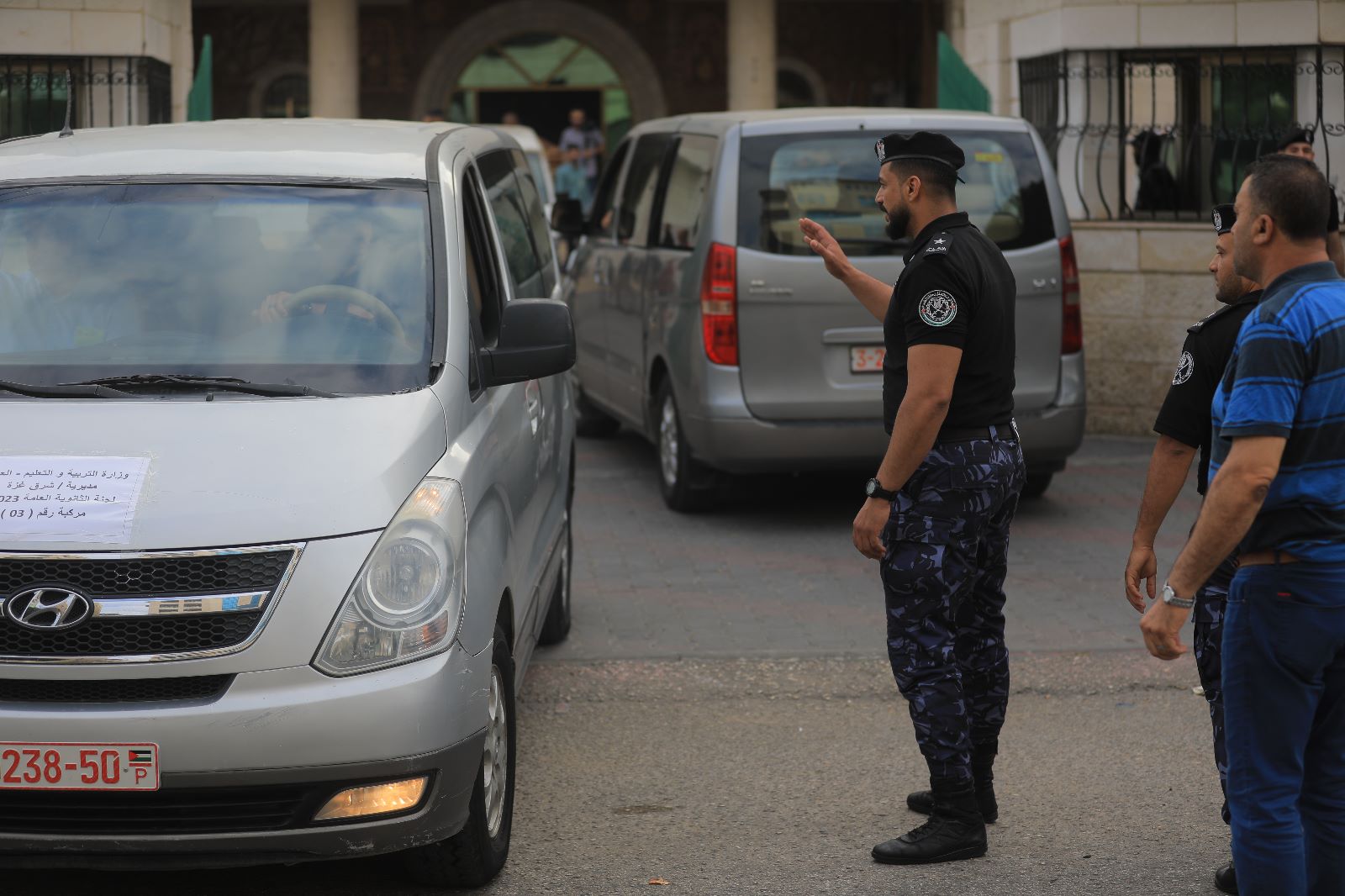 الشرطة تشرع بتأمين انعقاد اختبارات الثانوية العامة