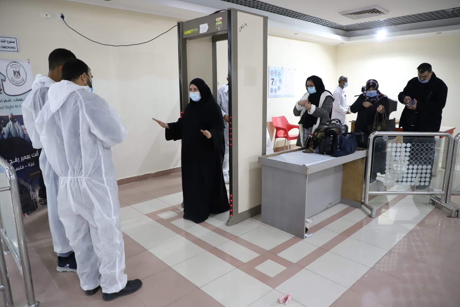 حركة معبر رفح البري خلال أيام فتحه استثنائيًا لمدة أربعة أيام في الاتجاهين