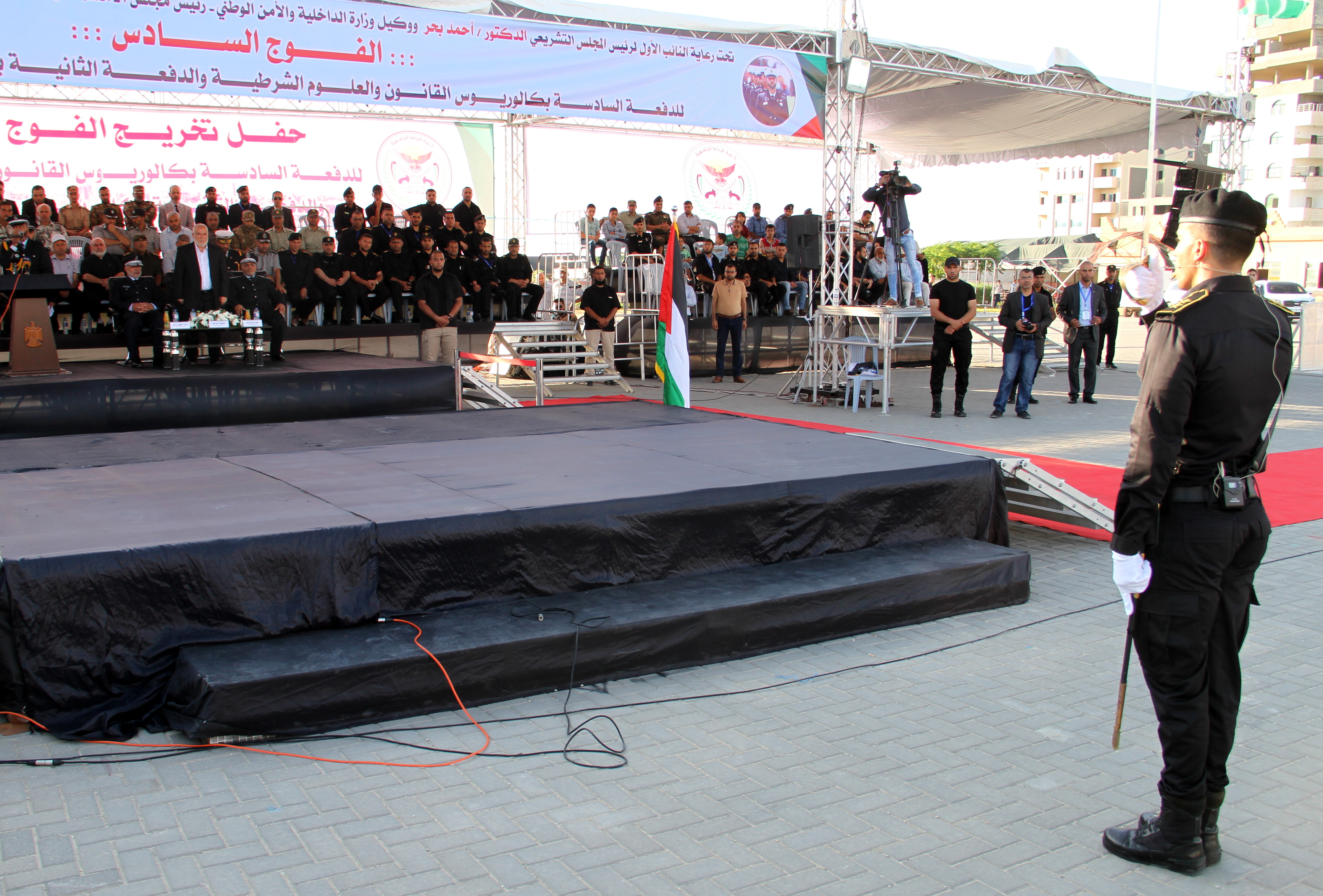 كلية الرباط تُخرّج 54 ضابطاً ضمن فوج "العودة"