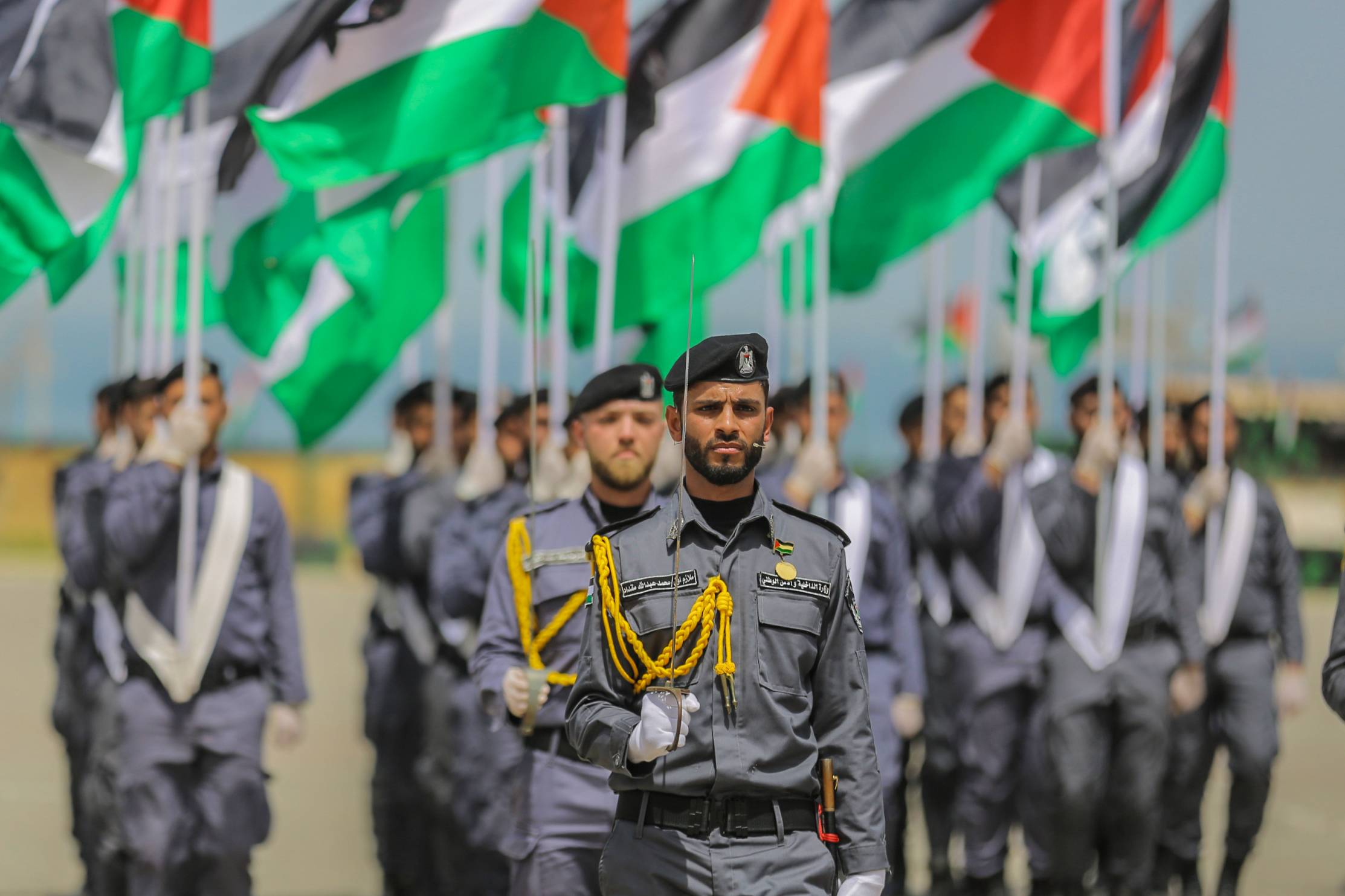 تخريج دورة تأهيل ضباط الـ 33 بالمديرية العامة للتدريب