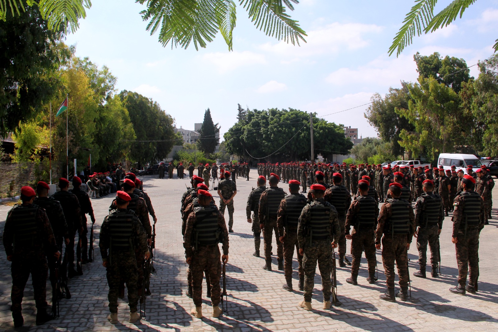 الشرطة العسكرية تُنظم طابوراً مركزياً